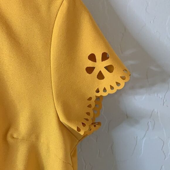 SHEIN mustard yellow cut out detailing short sleeve blouse - Picture 3 of 8